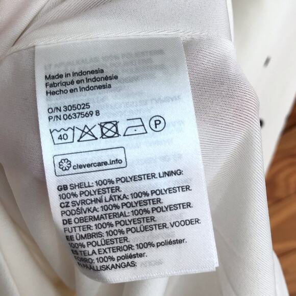 H&M Polka Dot Flounce Sleeve Dress - Picture 6 of 7